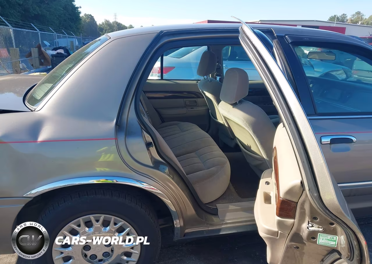 2003 Mercury Grand Marquis Gs VIN:2MEFM74W53X637668 - 8