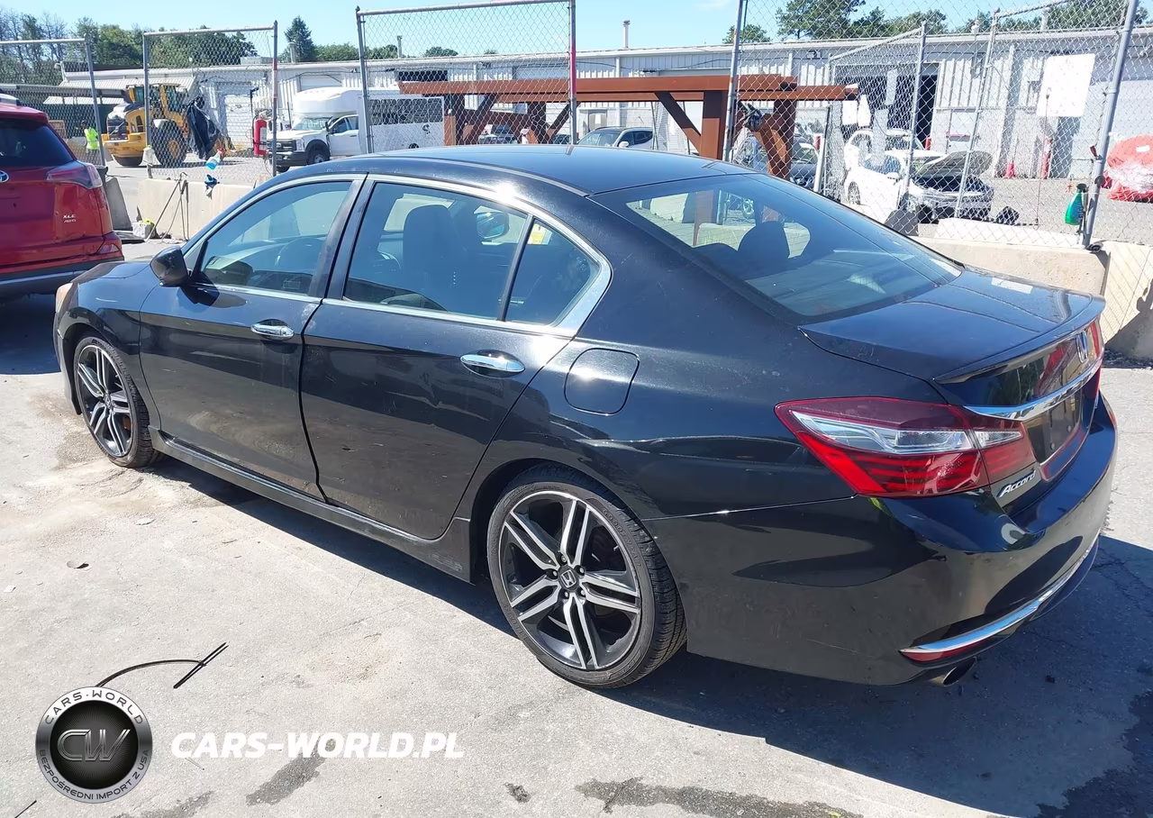 2017 Honda Accord Sport VIN:1HGCR2F57HA305021 - 3