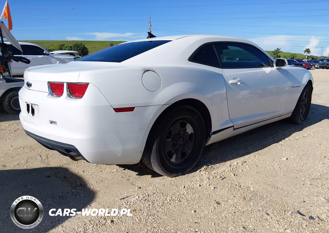 2011 Chevrolet Camaro 2Ls VIN:2G1FA1ED8B9123409 - 4