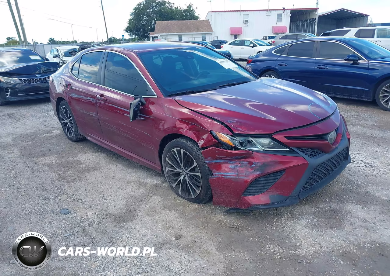 2018 Toyota Camry Se VIN:4T1B11HK0JU513031 - 1