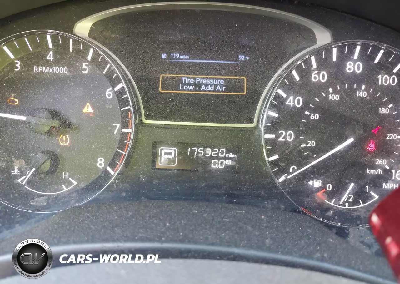 2014 Nissan Pathfinder S VIN:5N1AR2MN6EC683898 - 7