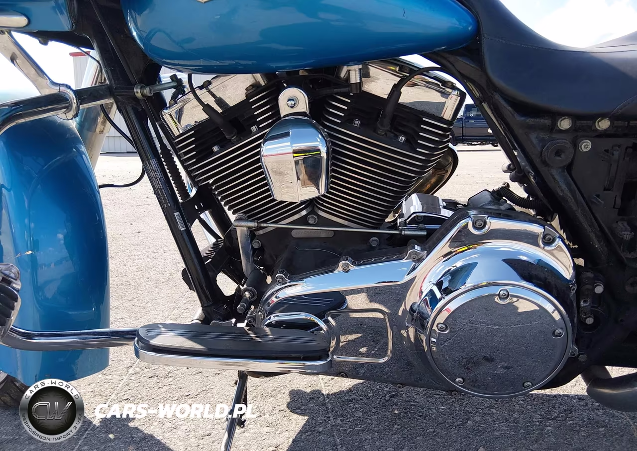 2011 Harley-Davidson Fltrx VIN:1HD1KH411BB605098 - 9