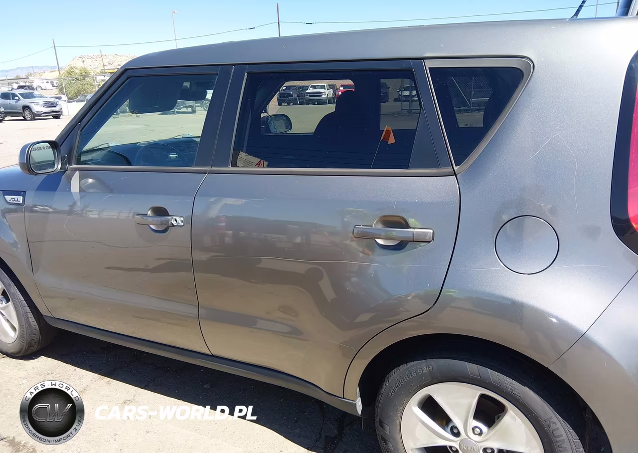 2016 Kia Soul VIN:KNDJN2A26G7256081 - 6