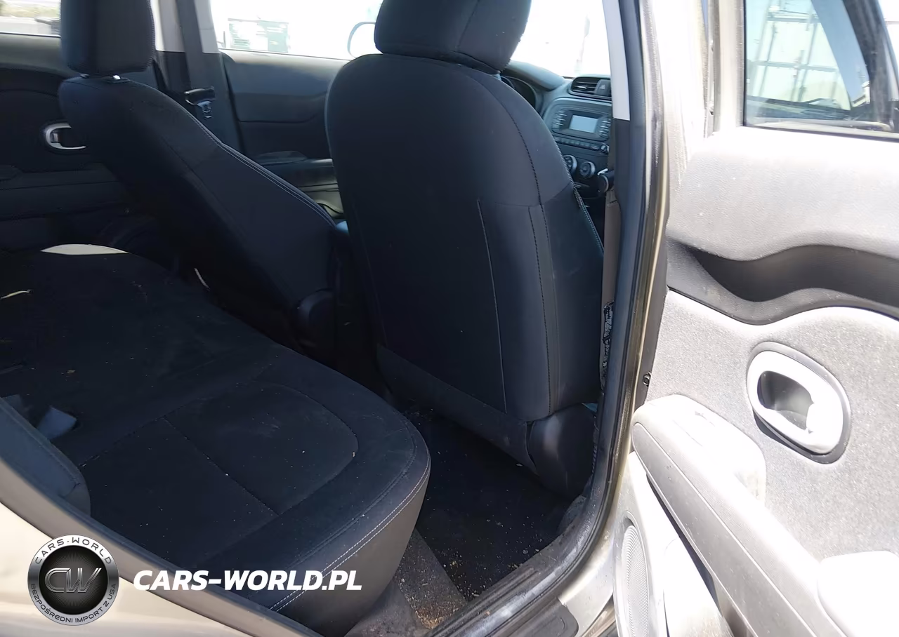 2016 Kia Soul VIN:KNDJN2A26G7256081 - 8
