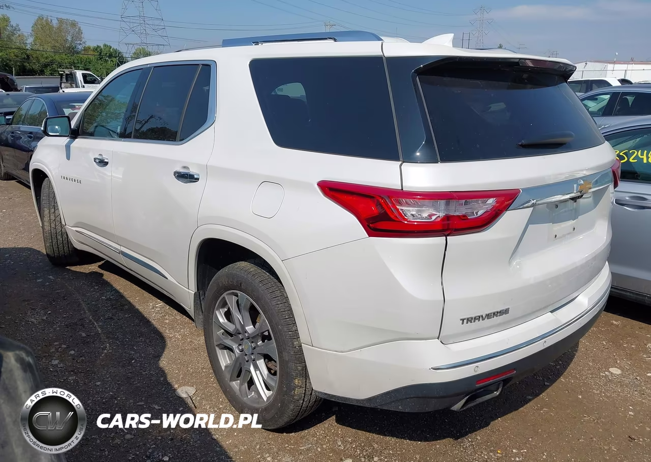 2018 Chevrolet Traverse Premier VIN:1GNERKKW5JJ216700 - 3