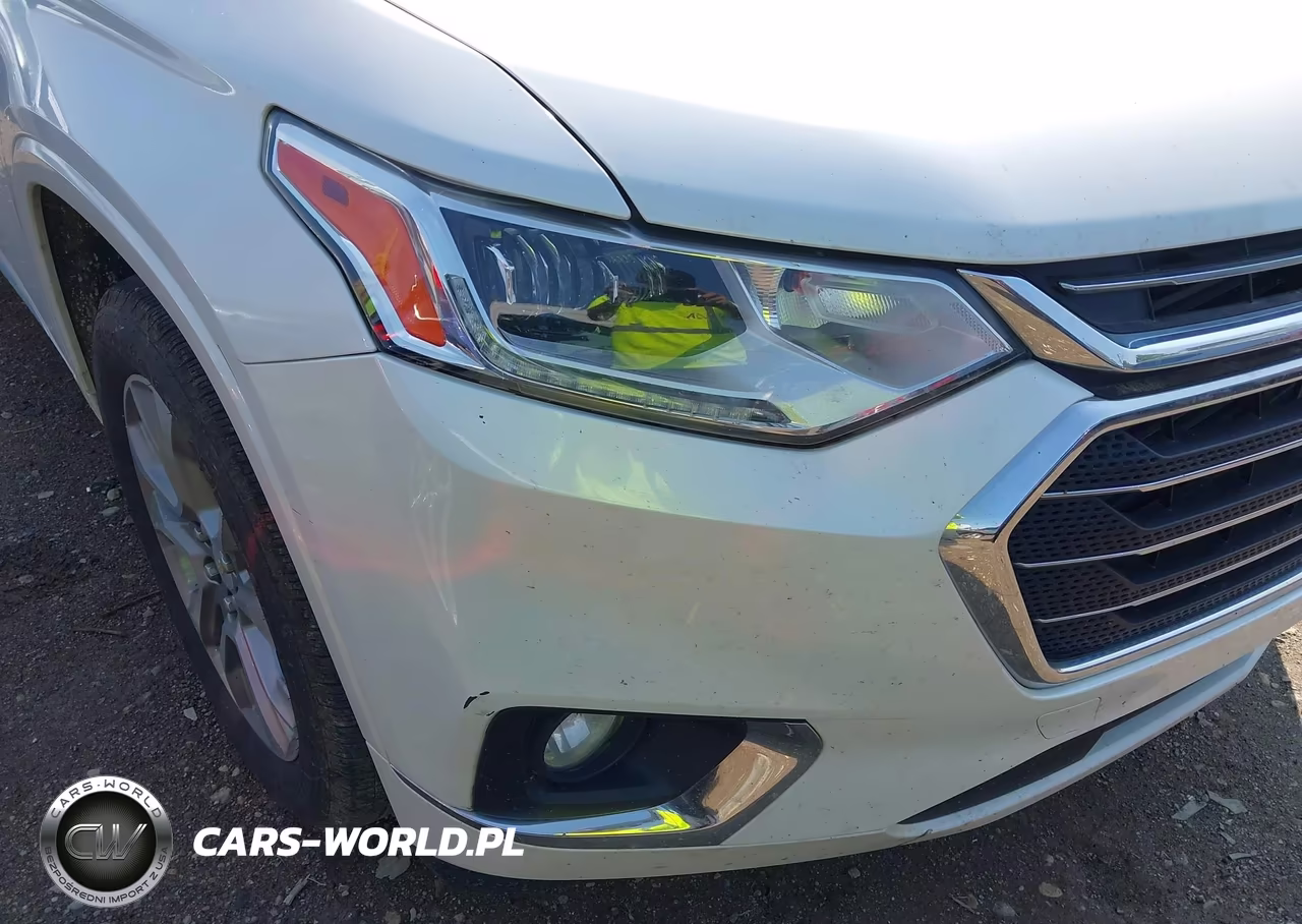 2018 Chevrolet Traverse Premier VIN:1GNERKKW5JJ216700 - 6