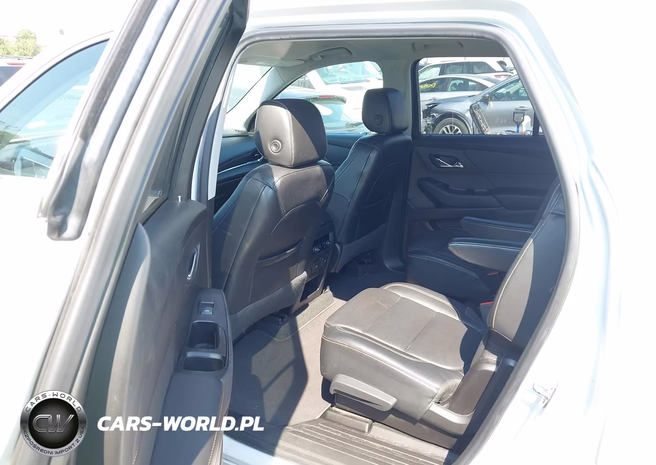 2018 Chevrolet Traverse Premier VIN:1GNERKKW5JJ216700 - 8