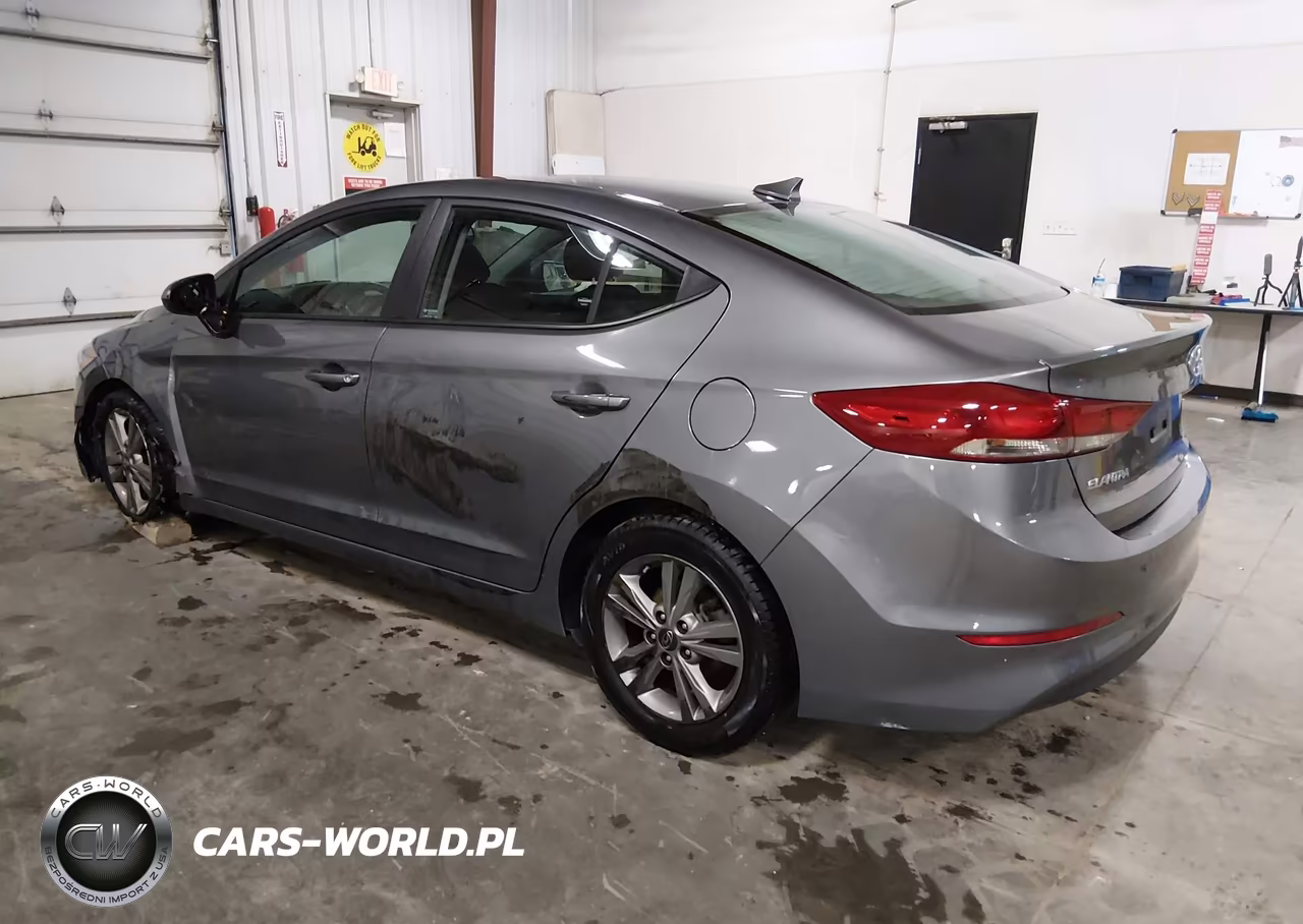 2018 Hyundai Elantra Sel VIN:5NPD84LFXJH342657 - 3