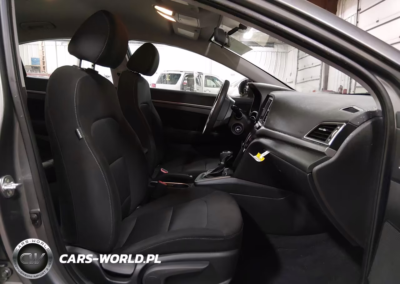 2018 Hyundai Elantra Sel VIN:5NPD84LFXJH342657 - 5