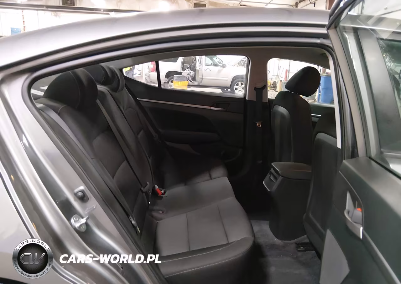 2018 Hyundai Elantra Sel VIN:5NPD84LFXJH342657 - 8