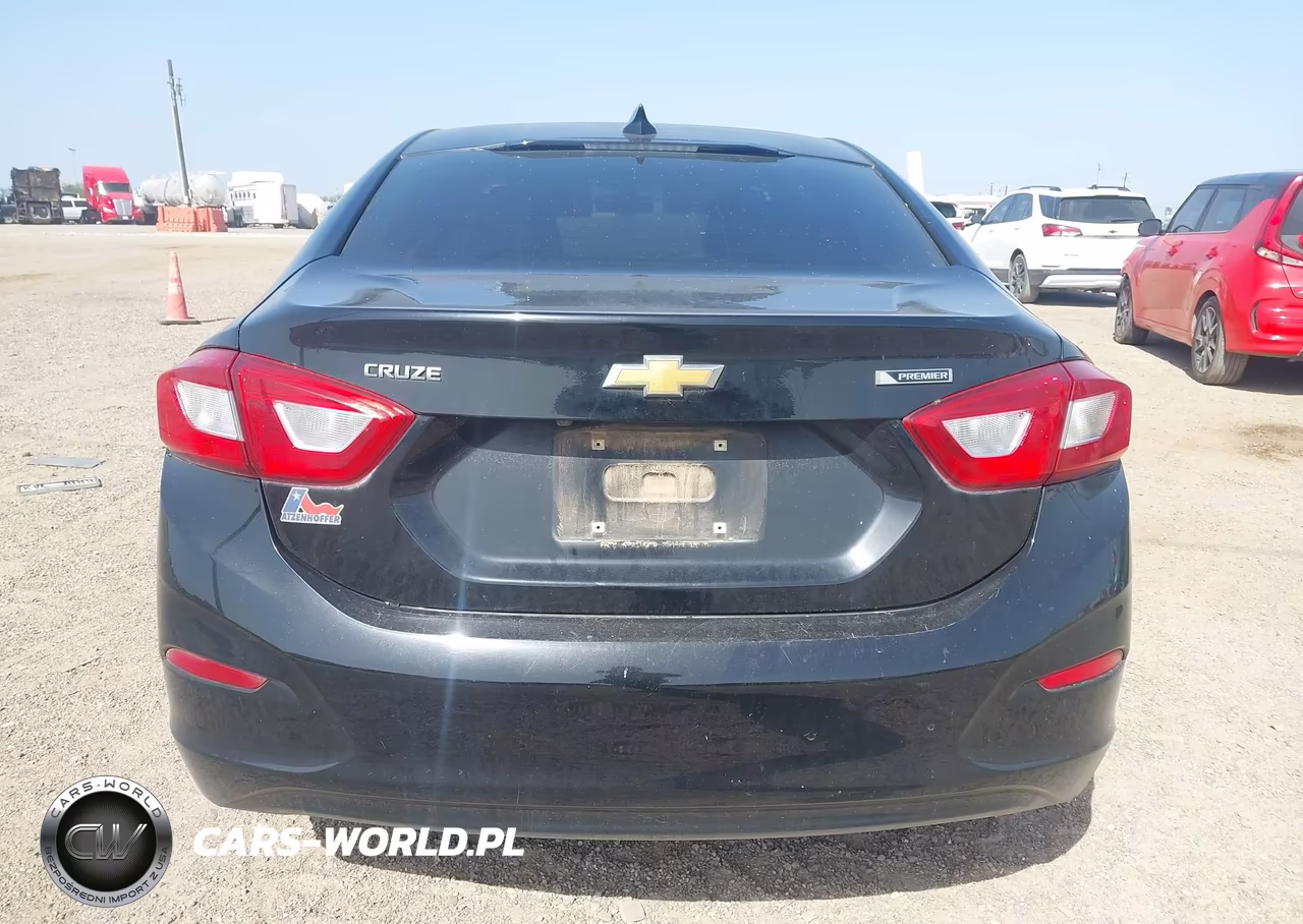 2018 Chevrolet Cruze Premier Auto VIN:1G1BF5SM2J7126950 - 16