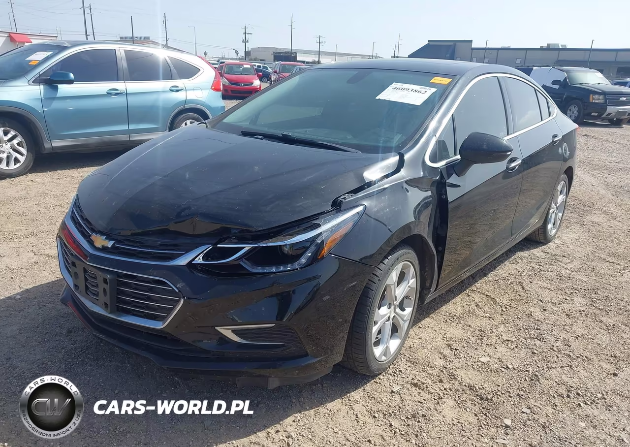 2018 Chevrolet Cruze Premier Auto VIN:1G1BF5SM2J7126950 - 2