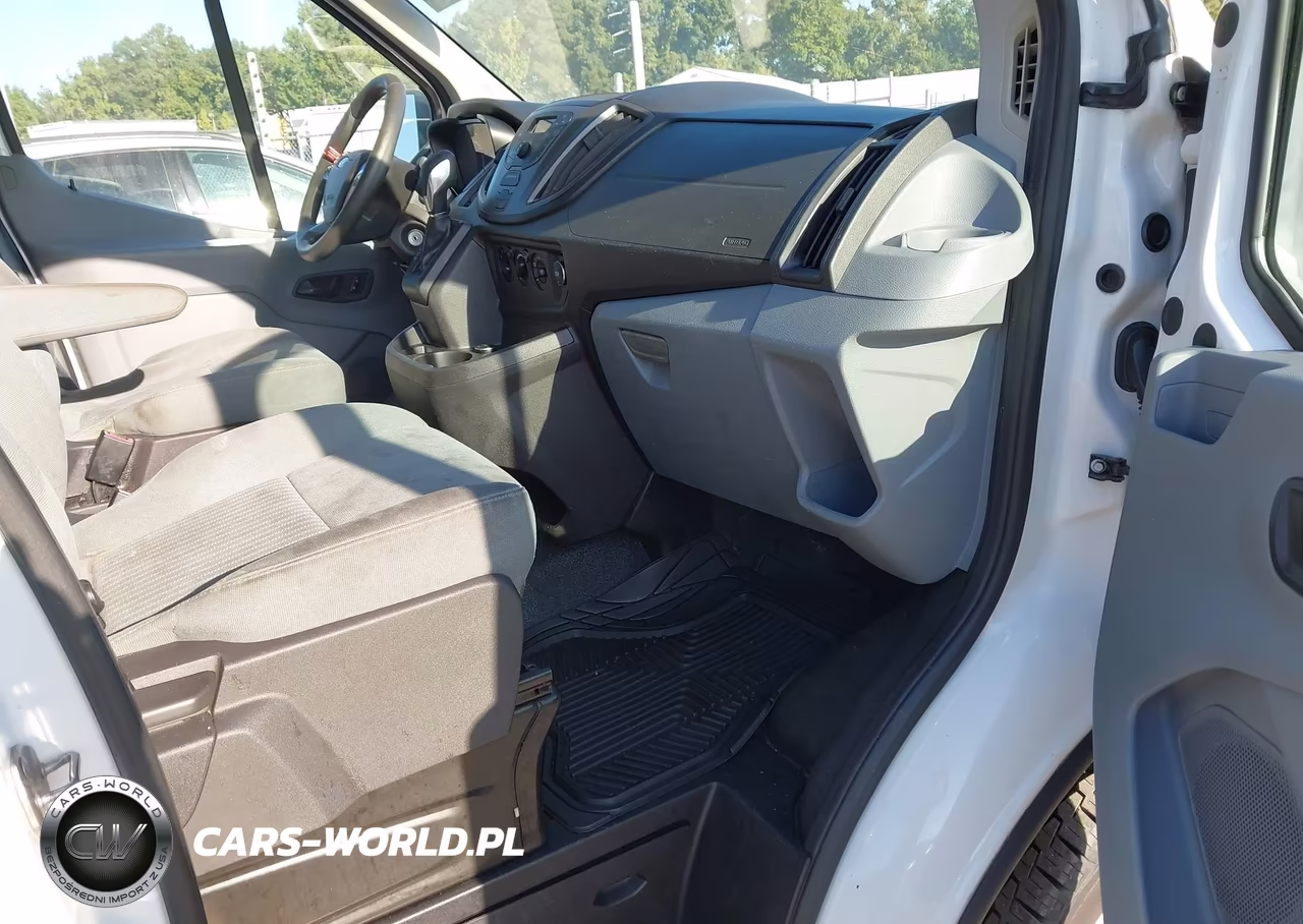 2016 Ford Transit-250 VIN:1FTYR1ZMXGKA42453 - 5