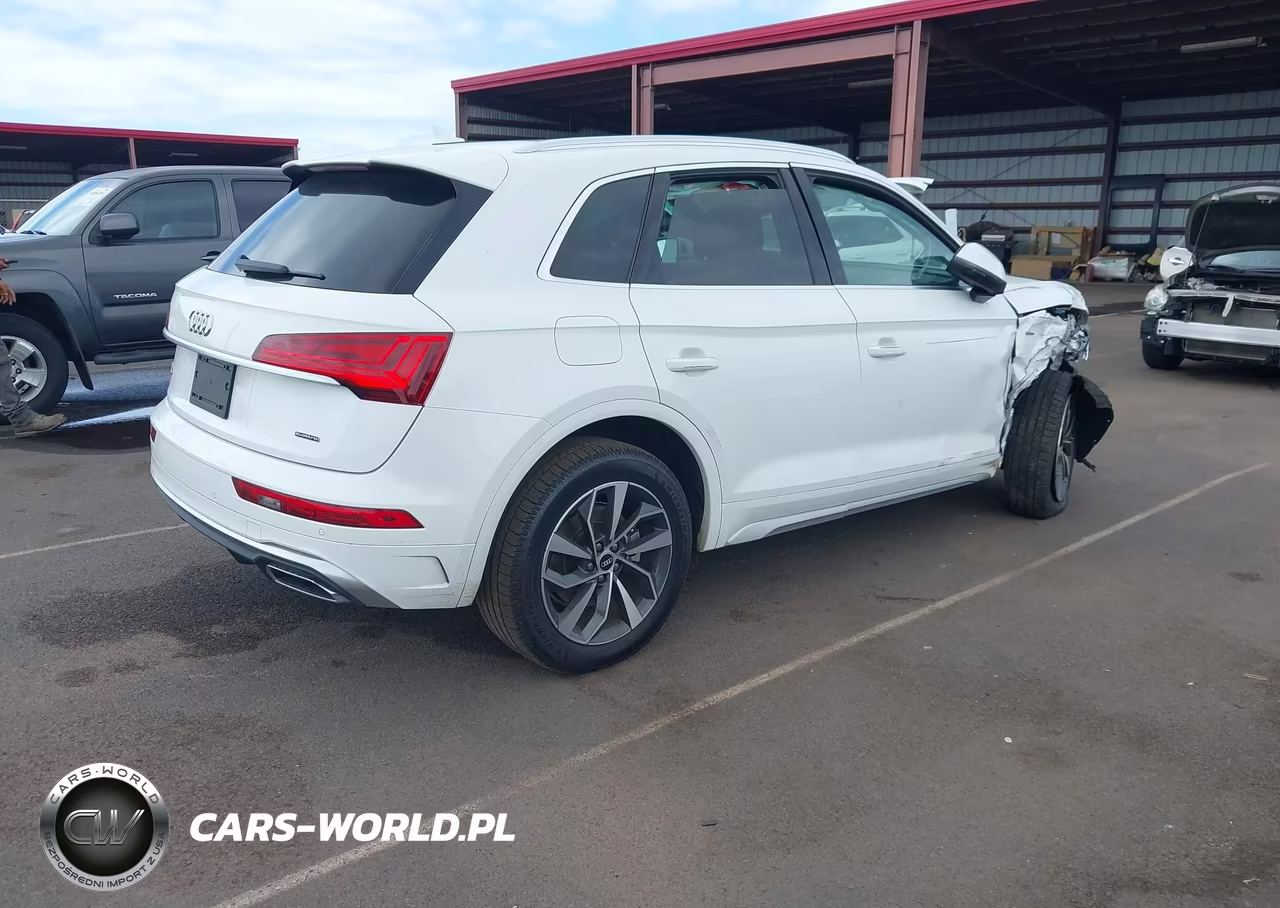 2022 Audi Q5 Premium 45 Tfsi S Line Quattro S Tronic VIN:WA1GAAFY8N2022526 - 4