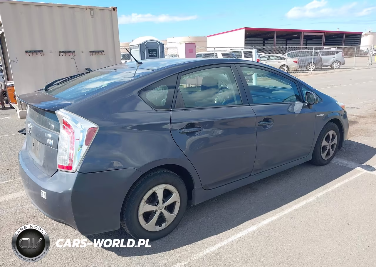 2014 Toyota Prius Five-Four-Three-Two VIN:JTDKN3DU4E1777906 - 4