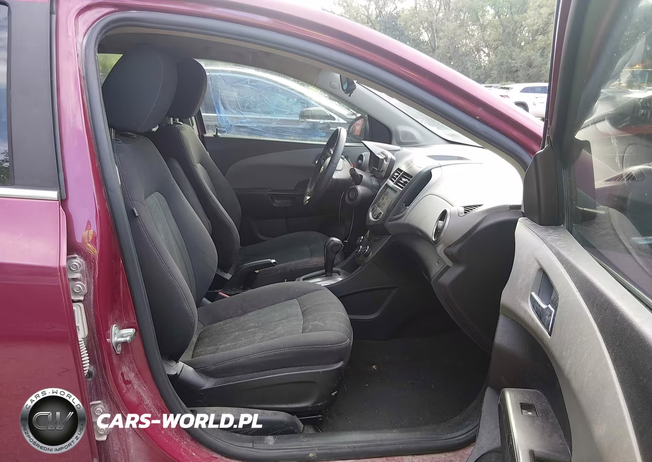 2014 Chevrolet Sonic Lt Auto VIN:1G1JC5SB5E4110865 - 5