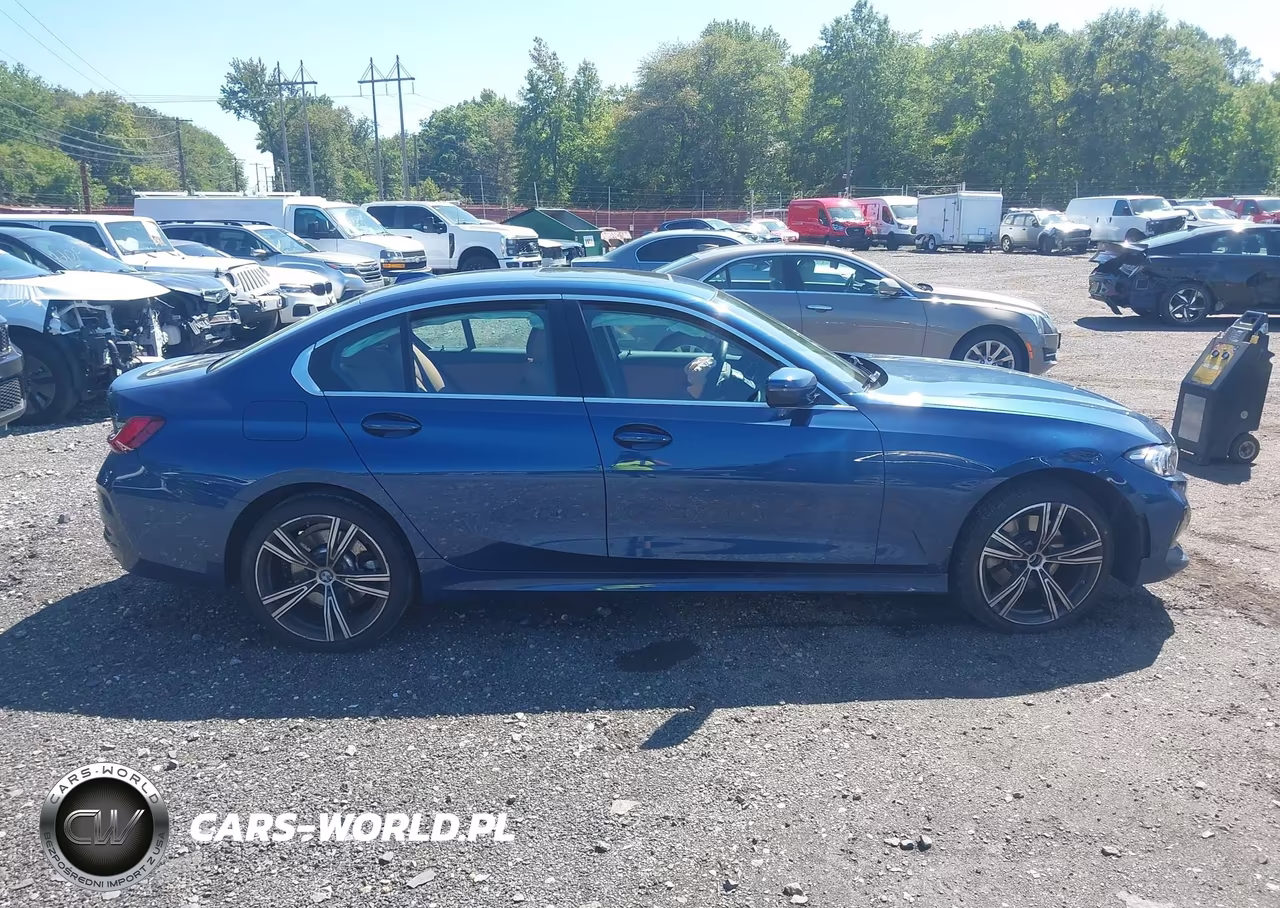 2024 BMW 330I xDrive VIN:3MW89FF02R8E06591 - 13