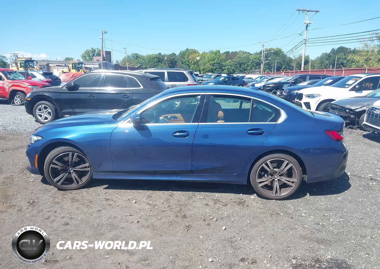 2024 BMW 330I xDrive VIN:3MW89FF02R8E06591 - 14