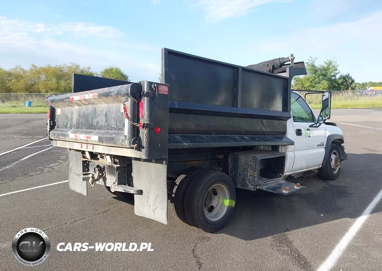 2006 GMC Sierra 3500 Chassis Sl VIN:1GDJC34D16E222533 - 4