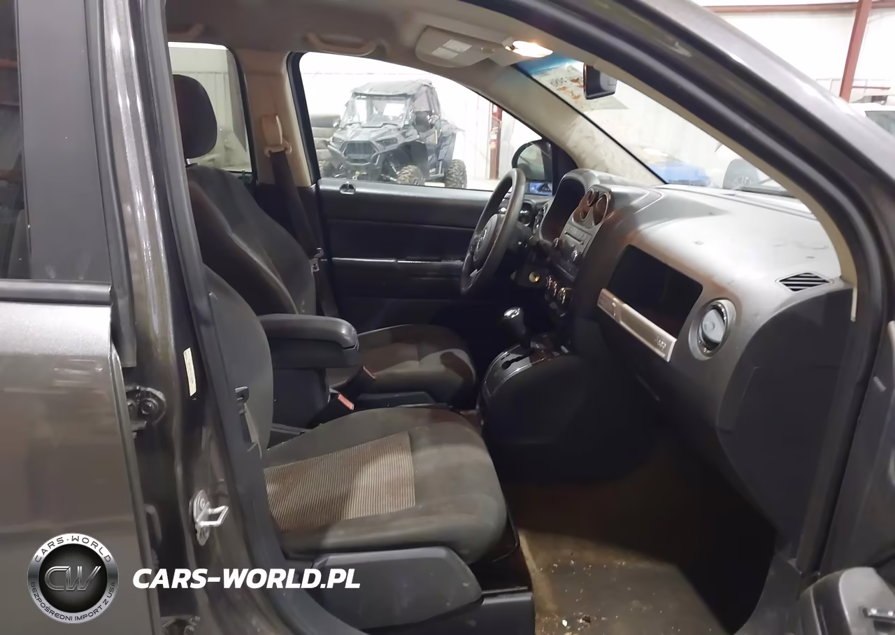 2016 Jeep Compass Sport VIN:1C4NJDBB7GD756906 - 5