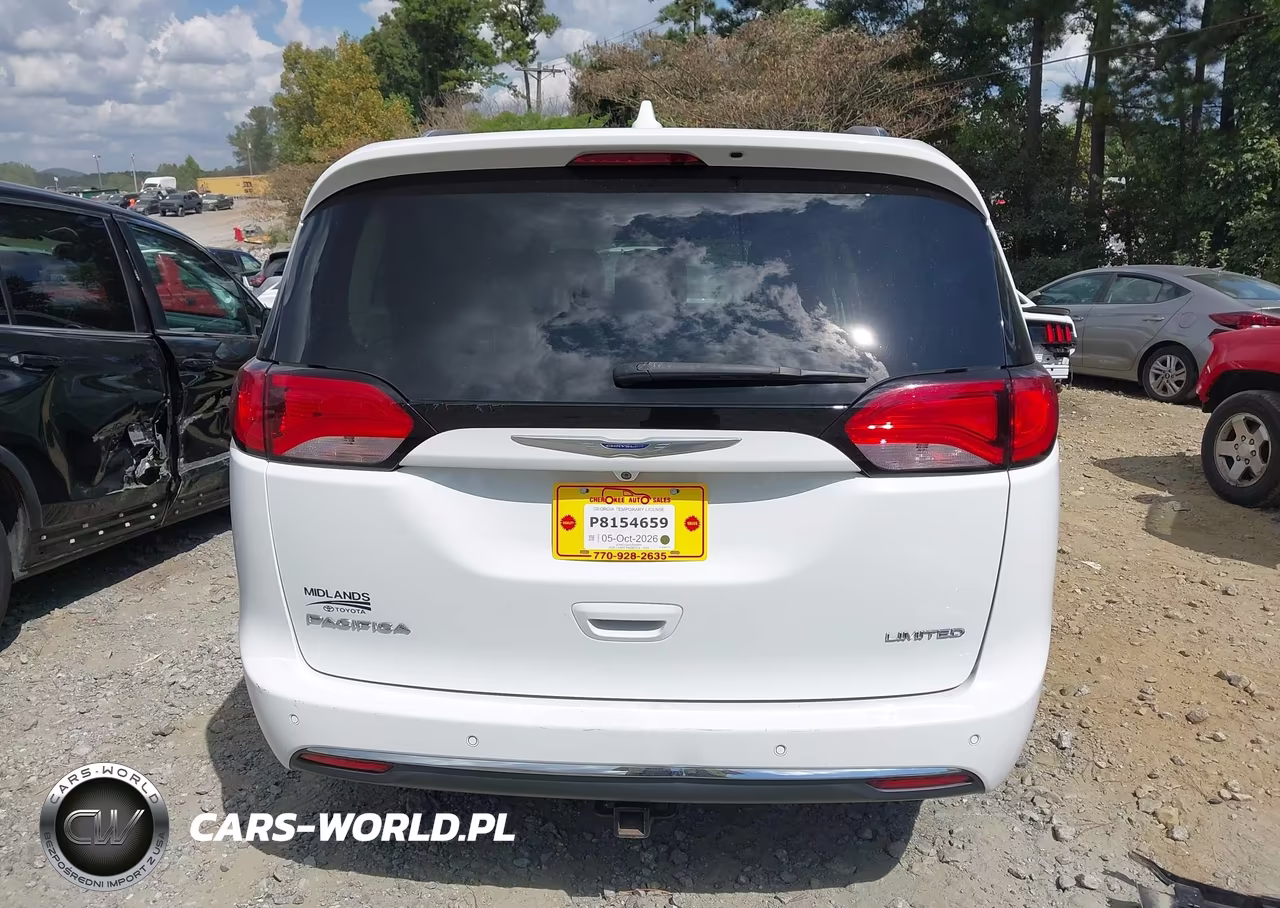 2020 Chrysler Pacifica Limited VIN:2C4RC1GG7LR102879 - 16