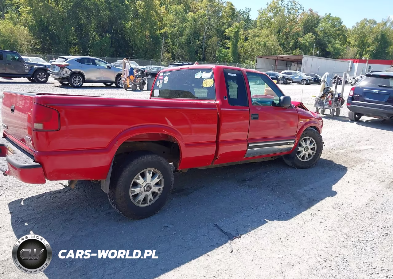2003 GMC Sonoma Sls VIN:1GTDT19X138239352 - 4