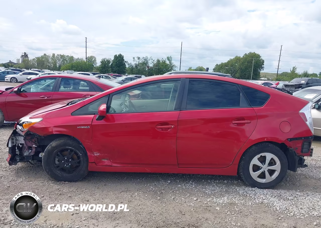 2012 Toyota Prius Three VIN:JTDKN3DU8C1502939 - 15