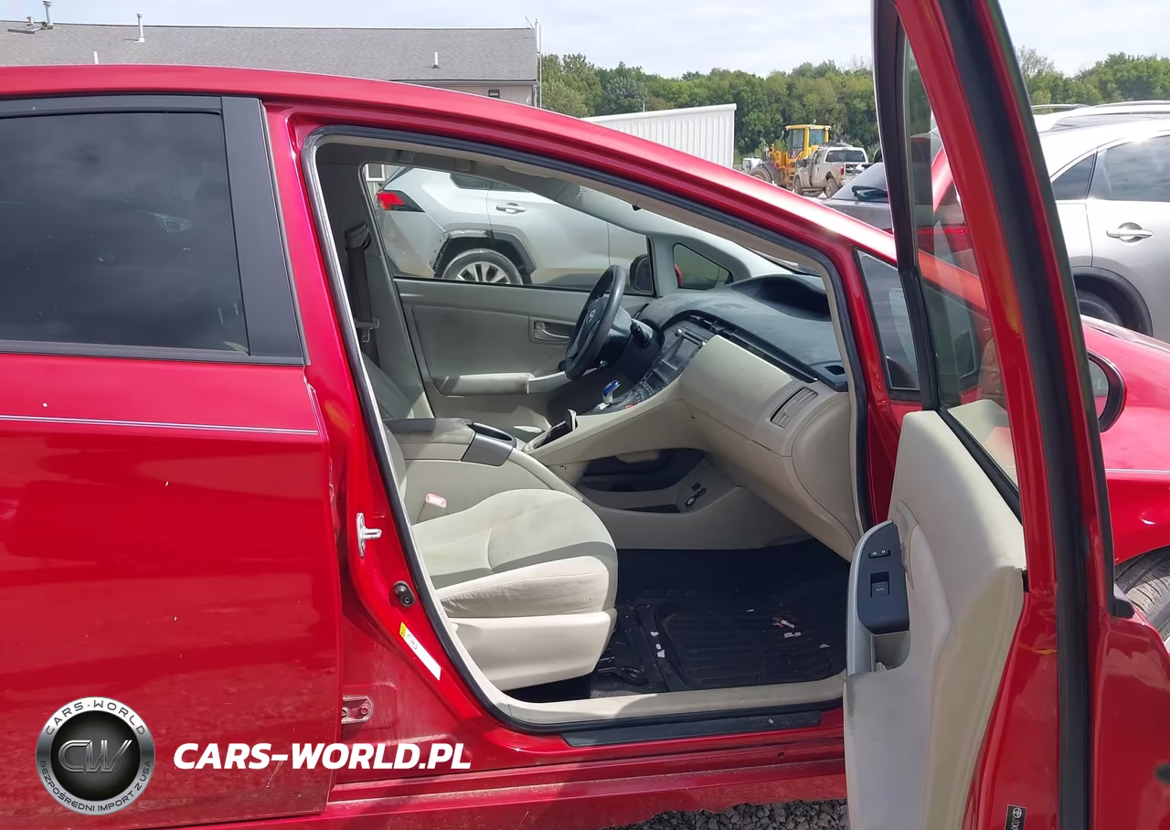 2012 Toyota Prius Three VIN:JTDKN3DU8C1502939 - 5