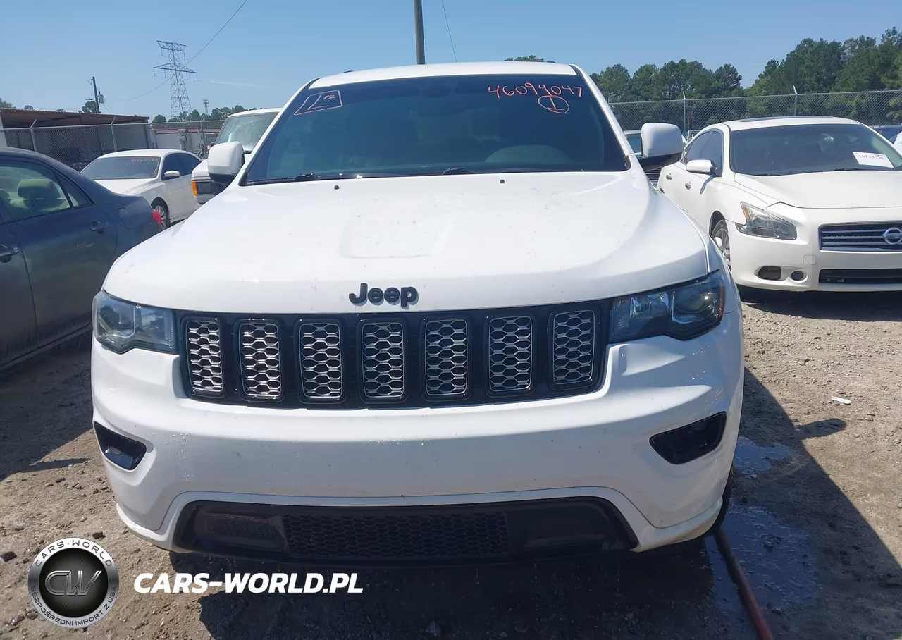 2018 Jeep Grand Cherokee Altitude 4X2 VIN:1C4RJEAG7JC442920 - 6