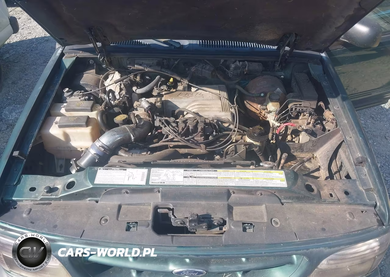 2000 Ford Explorer Xlt VIN:1FMZU63P8YZC04717 - 10
