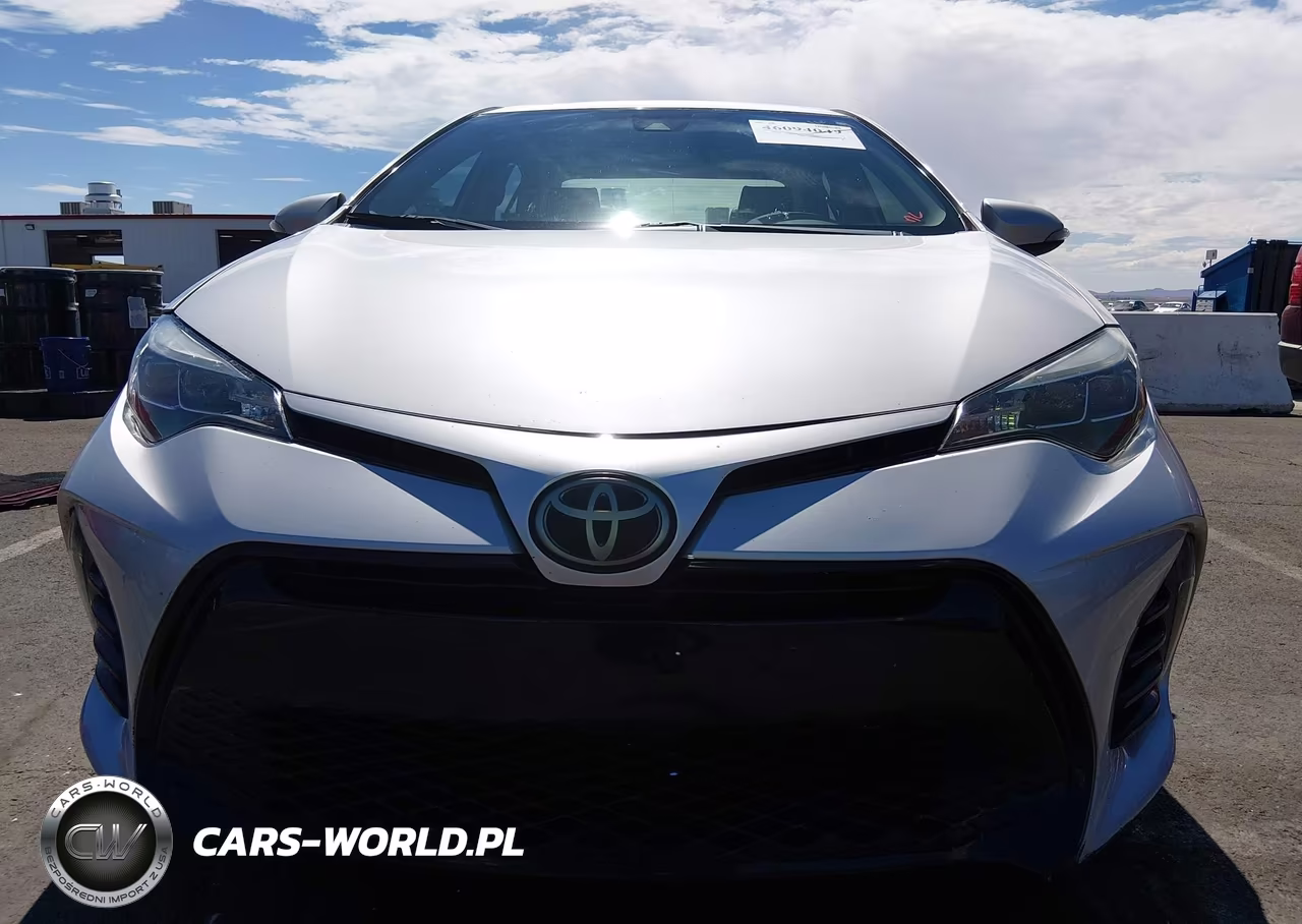 2017 Toyota Corolla Se Special Edition VIN:5YFBURHE8HP613518 - 12