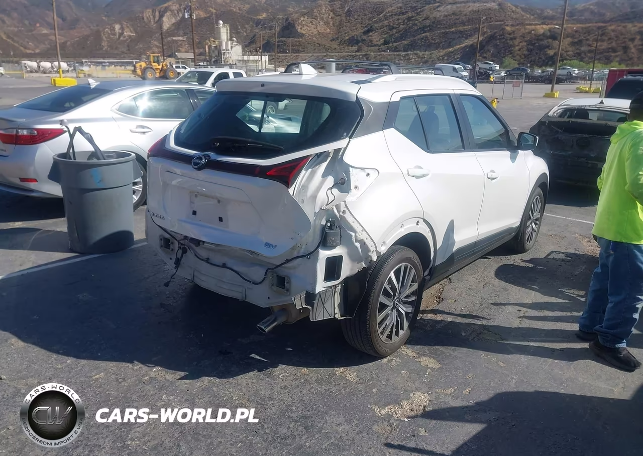 2022 Nissan Kicks Sv Xtronic Cvt VIN:3N1CP5CV8NL520277 - 4