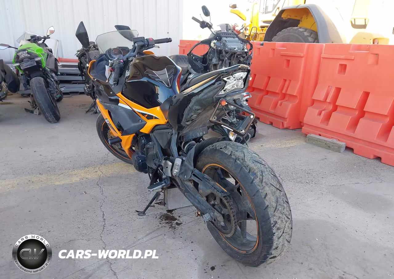 2019 Kawasaki Ex650 F VIN:JKAEXEK17KDA32652 - 3