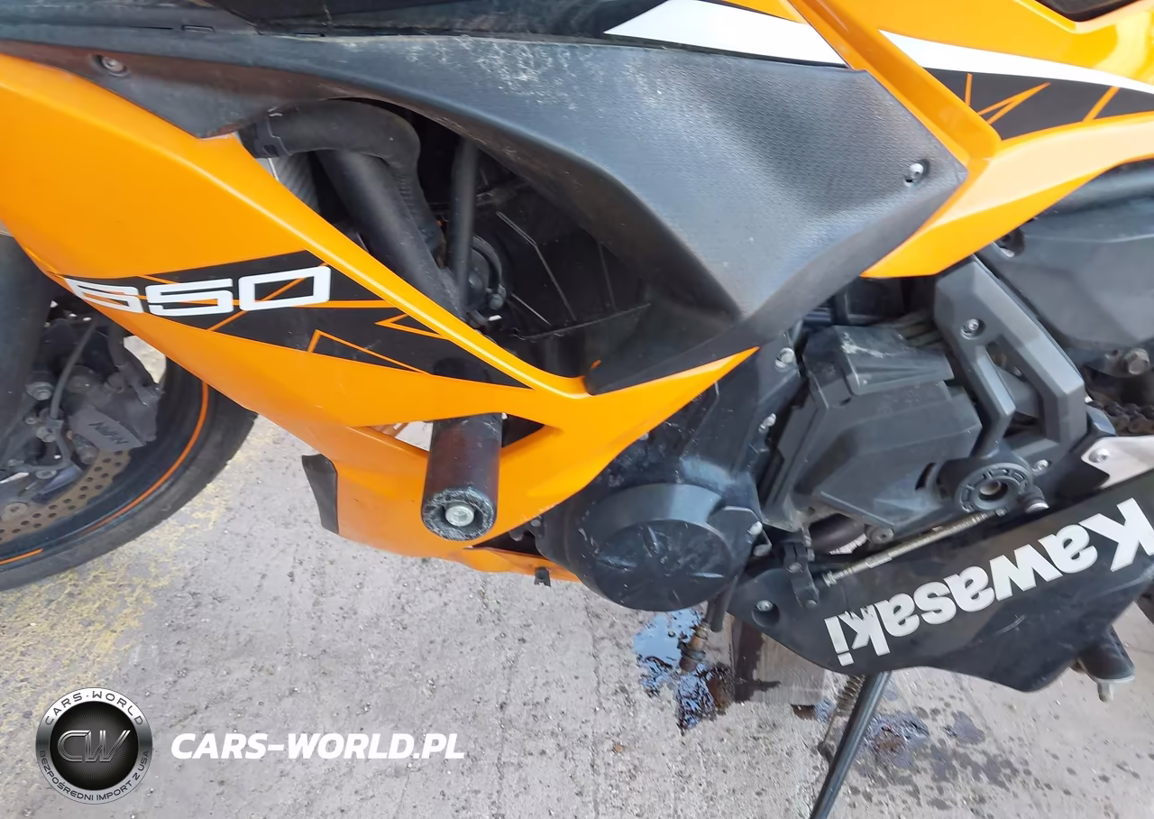 2019 Kawasaki Ex650 F VIN:JKAEXEK17KDA32652 - 9