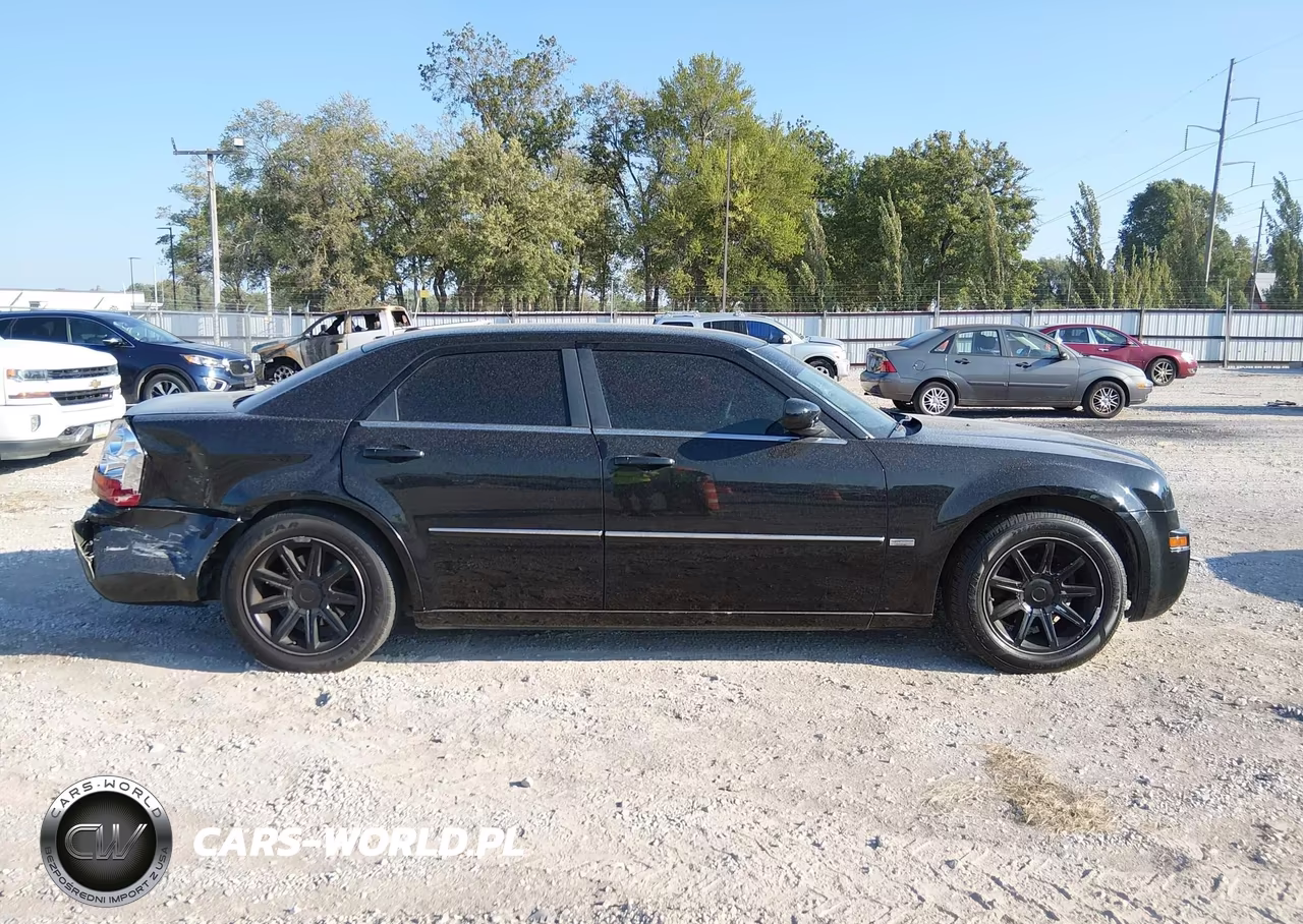 2009 Chrysler 300 Touring-Signature Series-Executive Series VIN:2C3KA53V79H593198 - 13