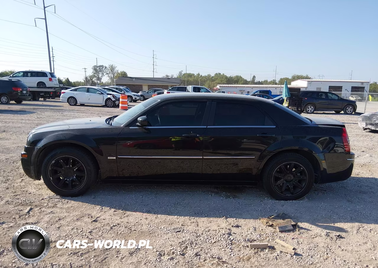 2009 Chrysler 300 Touring-Signature Series-Executive Series VIN:2C3KA53V79H593198 - 14