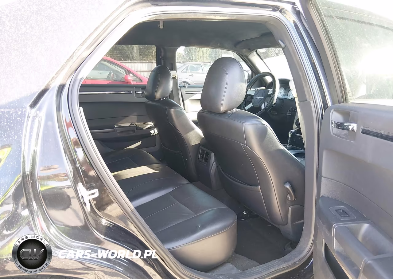 2009 Chrysler 300 Touring-Signature Series-Executive Series VIN:2C3KA53V79H593198 - 8