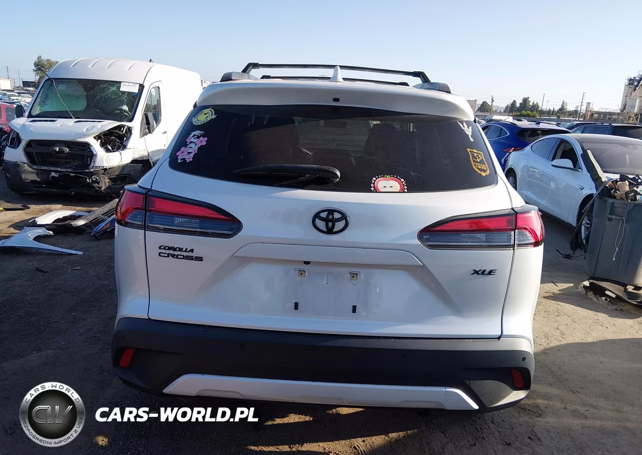 2022 Toyota Corolla Cross Xle VIN:7MUEAAAG1NV008817 - 17