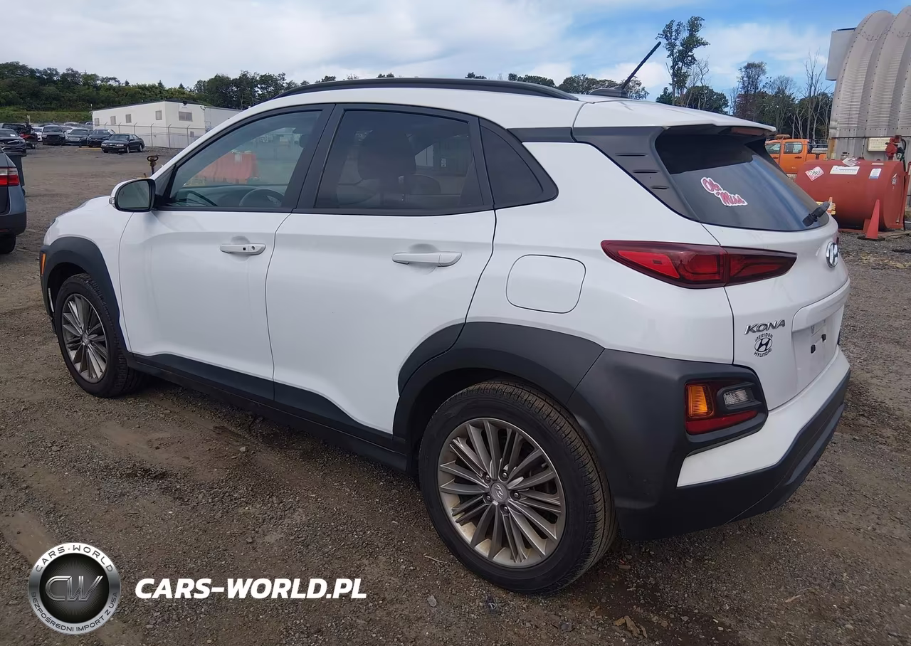 2018 Hyundai Kona Sel VIN:KM8K2CAA2JU154338 - 3