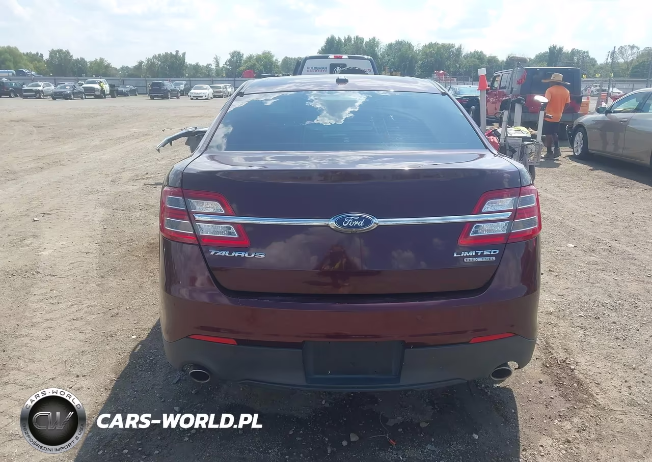 2018 Ford Taurus Limited VIN:1FAHP2F86JG126272 - 17