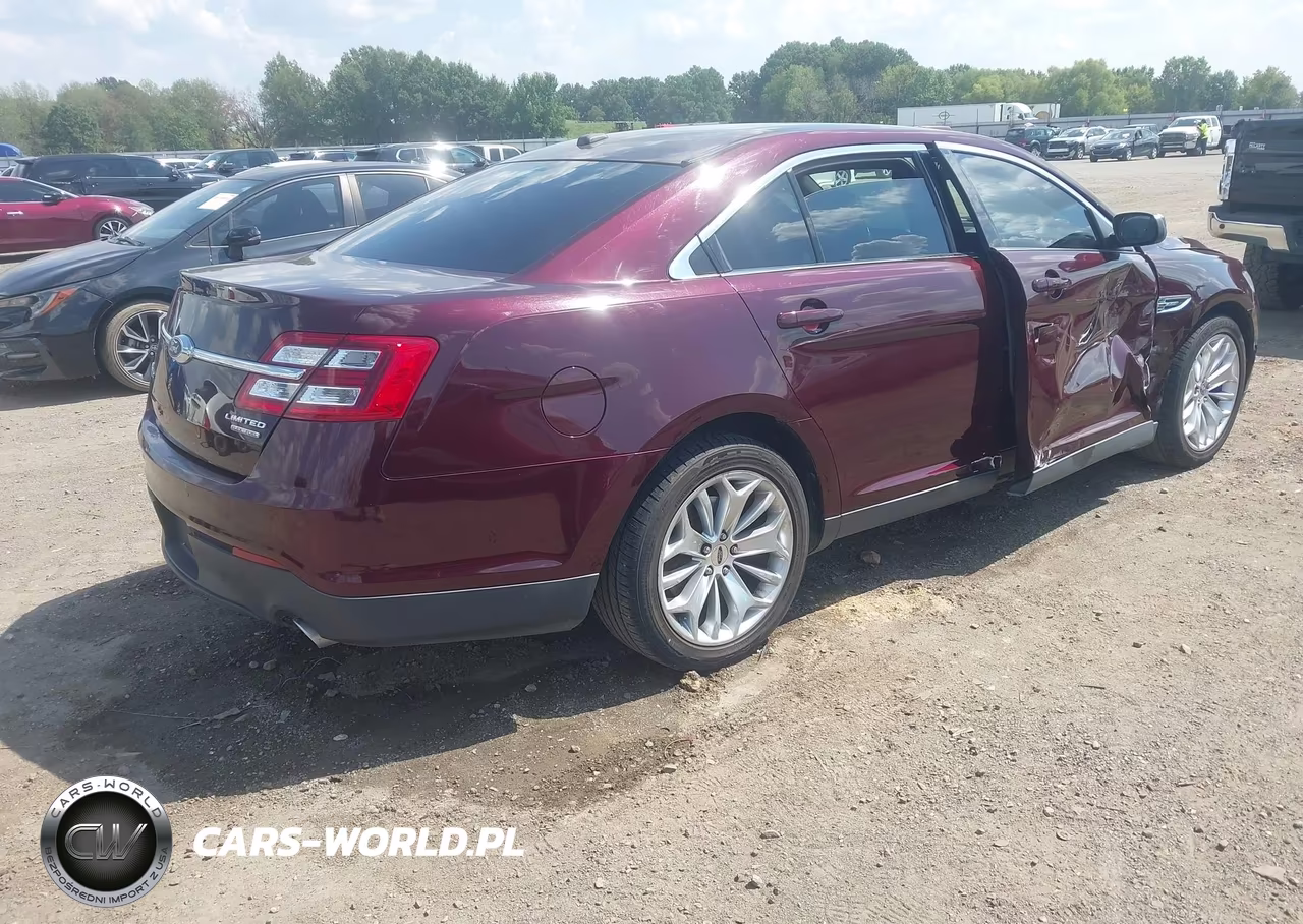 2018 Ford Taurus Limited VIN:1FAHP2F86JG126272 - 4