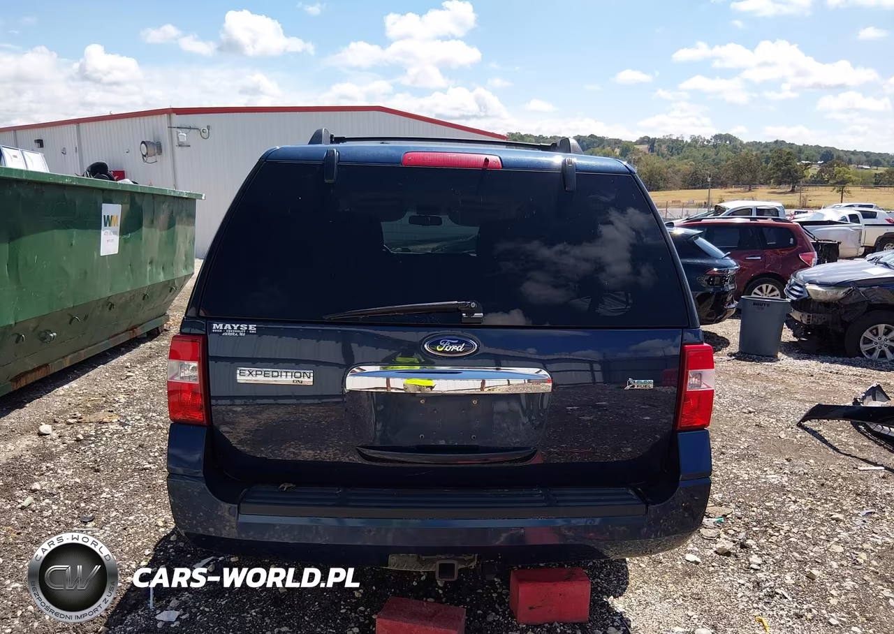 2013 Ford Expedition Xlt VIN:1FMJU1H58DEF58598 - 17