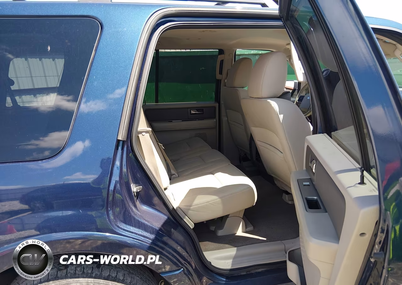 2013 Ford Expedition Xlt VIN:1FMJU1H58DEF58598 - 8