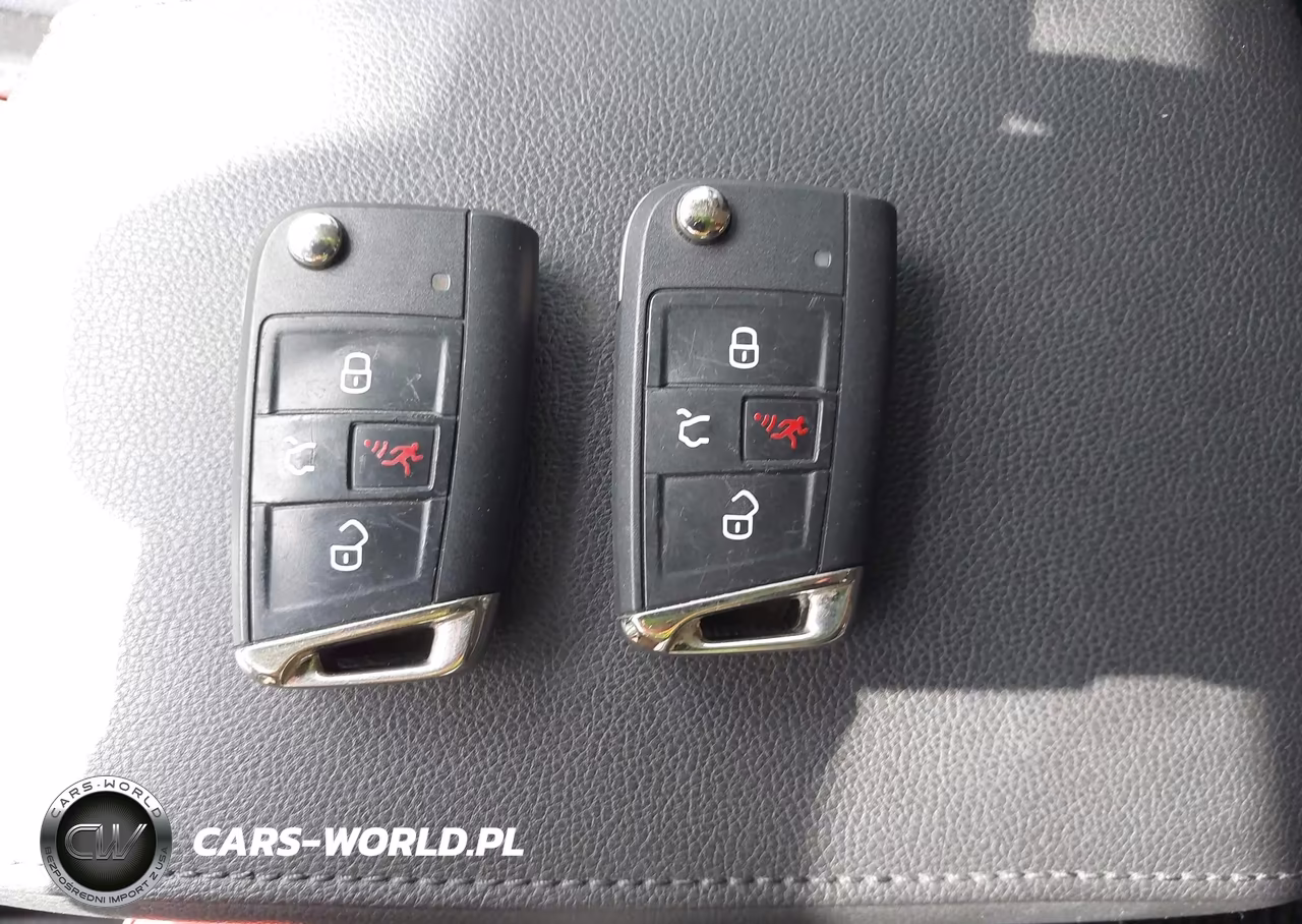 2019 Volkswagen Tiguan 2.0T Se-2.0T Sel-2.0T Sel R-Line-2.0T Sel R-Line Black VIN:3VV2B7AX2KM106555 - 11