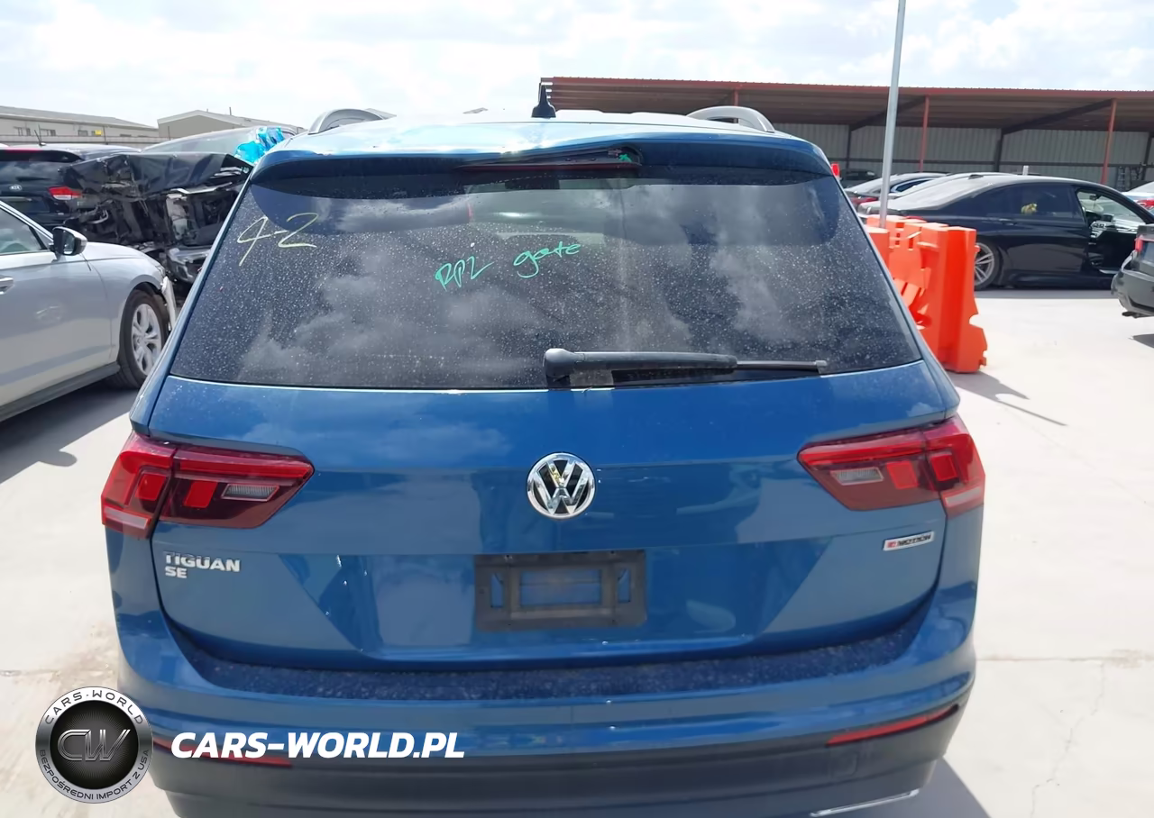 2019 Volkswagen Tiguan 2.0T Se-2.0T Sel-2.0T Sel R-Line-2.0T Sel R-Line Black VIN:3VV2B7AX2KM106555 - 16