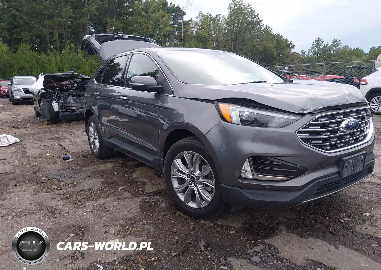 2023 Ford Edge Titanium