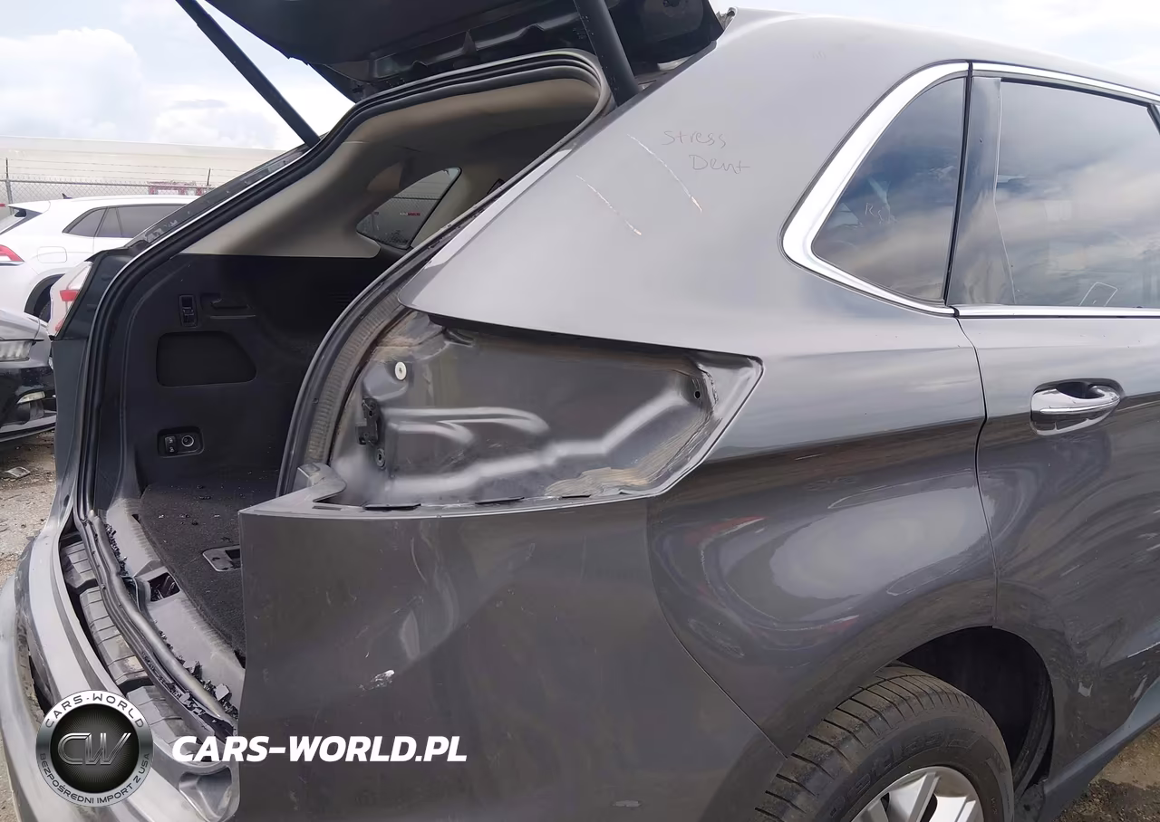 2023 Ford Edge Titanium VIN:2FMPK4K95PBA14833 - 19