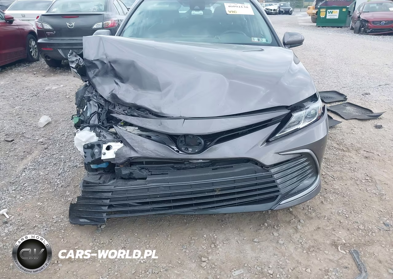 2024 Toyota Camry Le VIN:4T1C11AK7RU203159 - 12