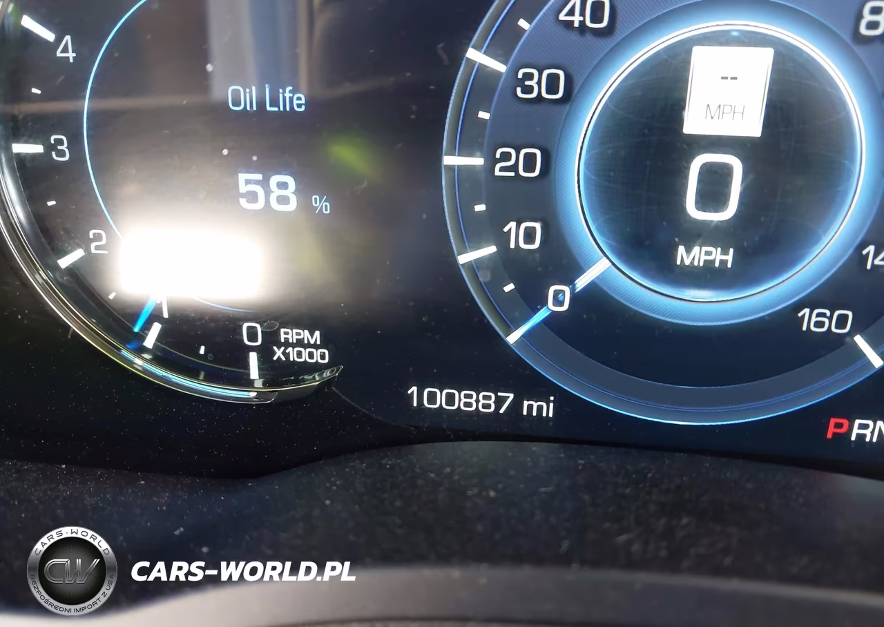 2018 Cadillac Escalade Premium Luxury VIN:1GYS4CKJ4JR387504 - 15