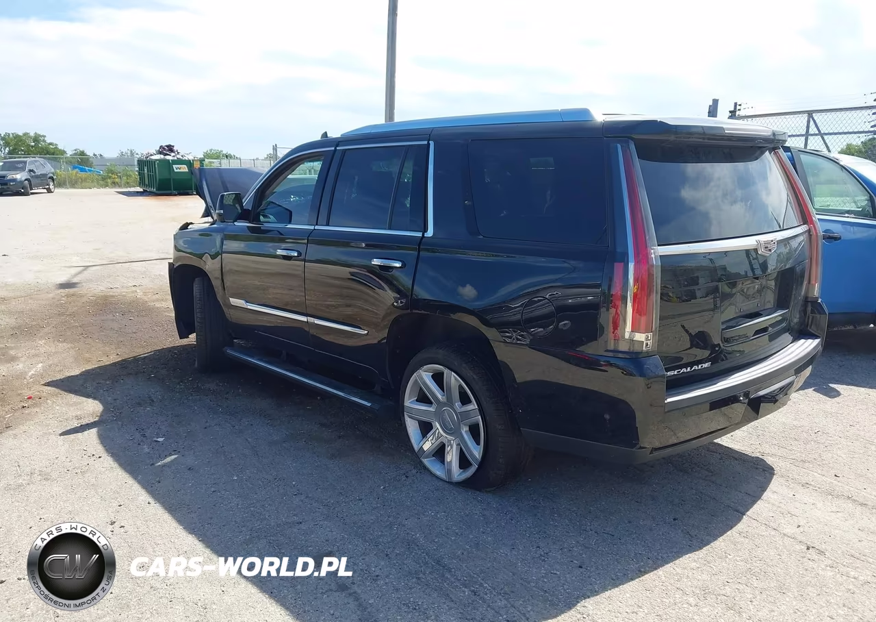 2018 Cadillac Escalade Premium Luxury VIN:1GYS4CKJ4JR387504 - 3